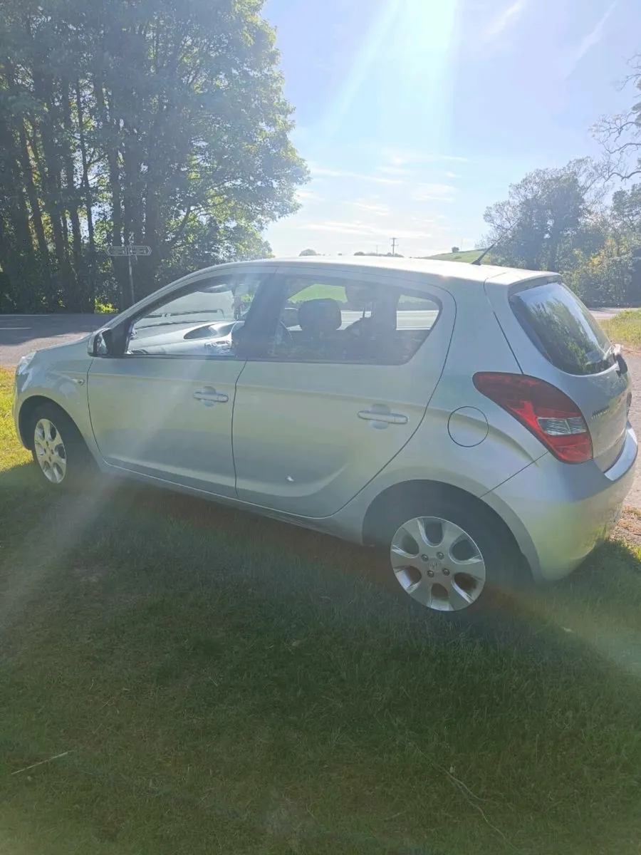 Hyundai I20 - Image 2