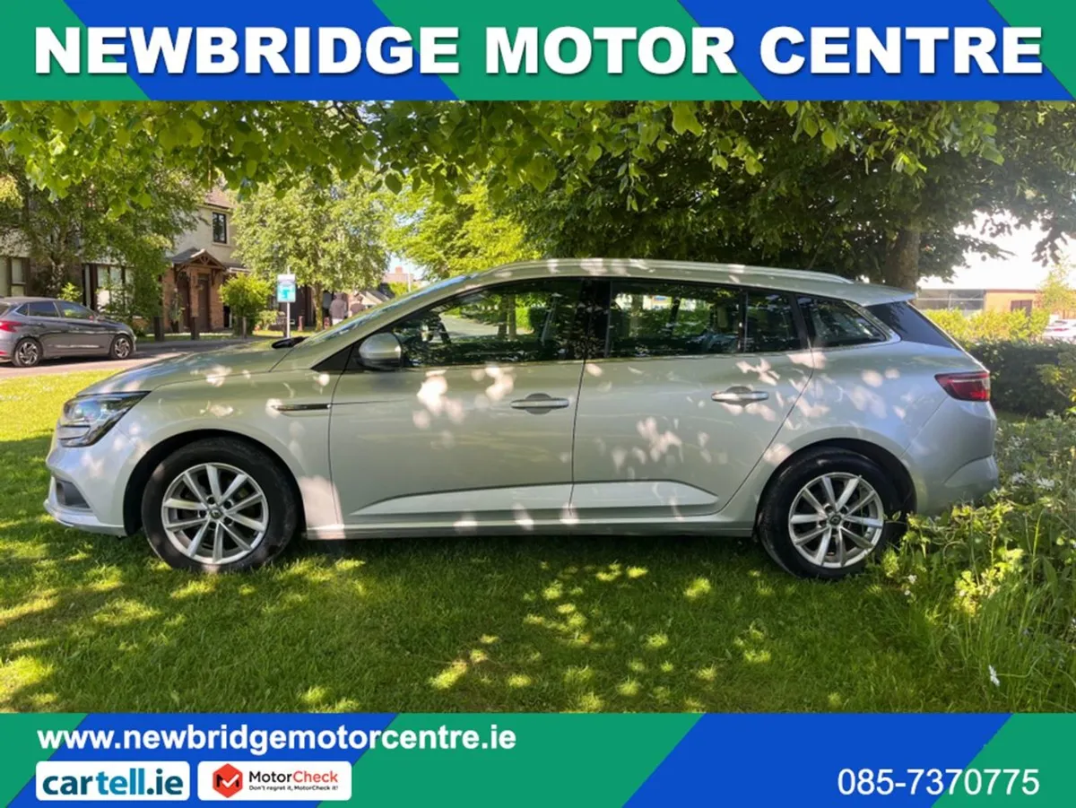 Renault Megane Sport Tourer Dynamique IV ST 5 - Image 4