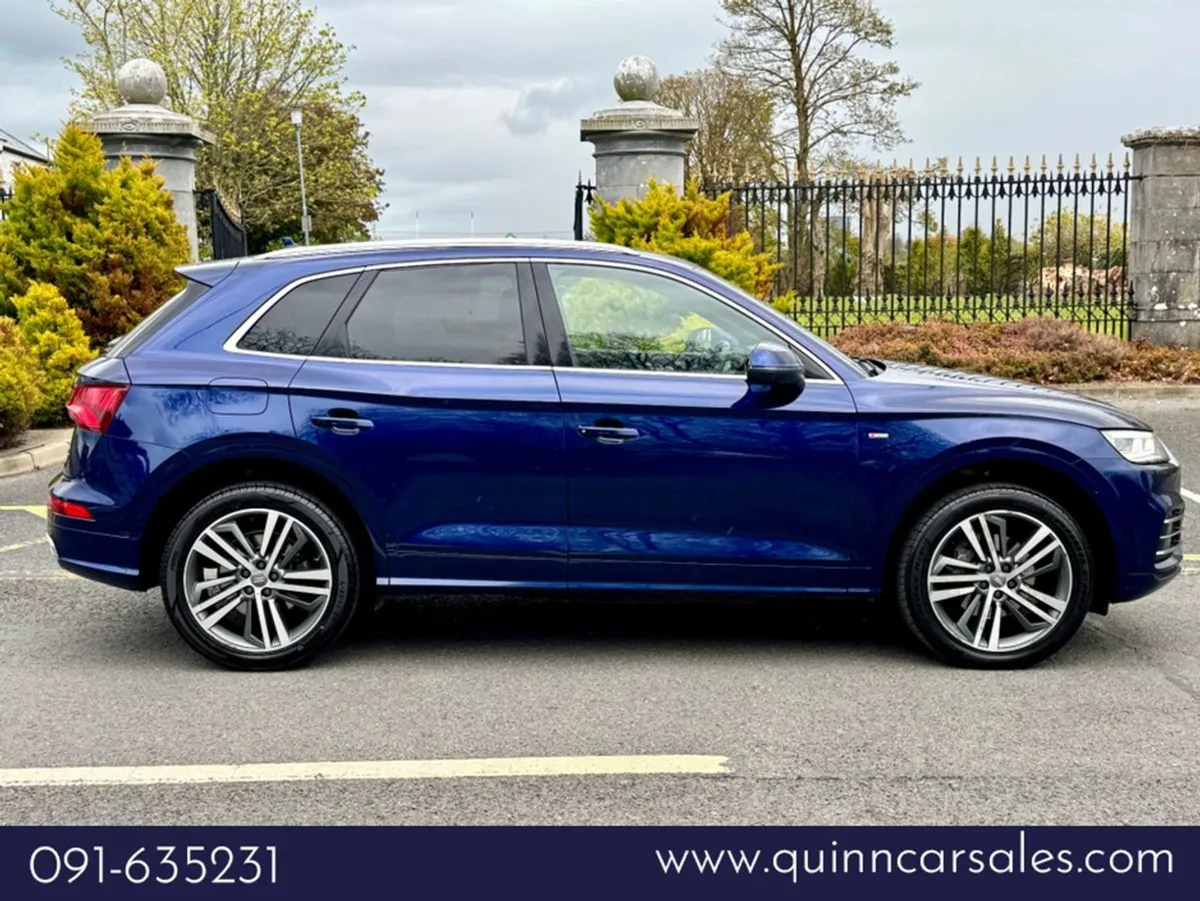 Audi Q5 40 TDi 2.0 190 BHP S-line Quattro Auto 5DR - Image 2