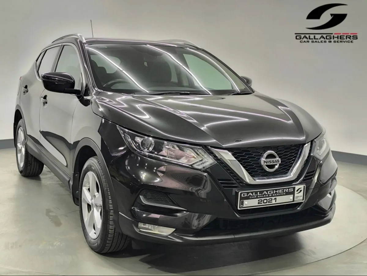 Nissan QASHQAI (211) 1.5 DSL SE DCT PAN Roof - Image 1