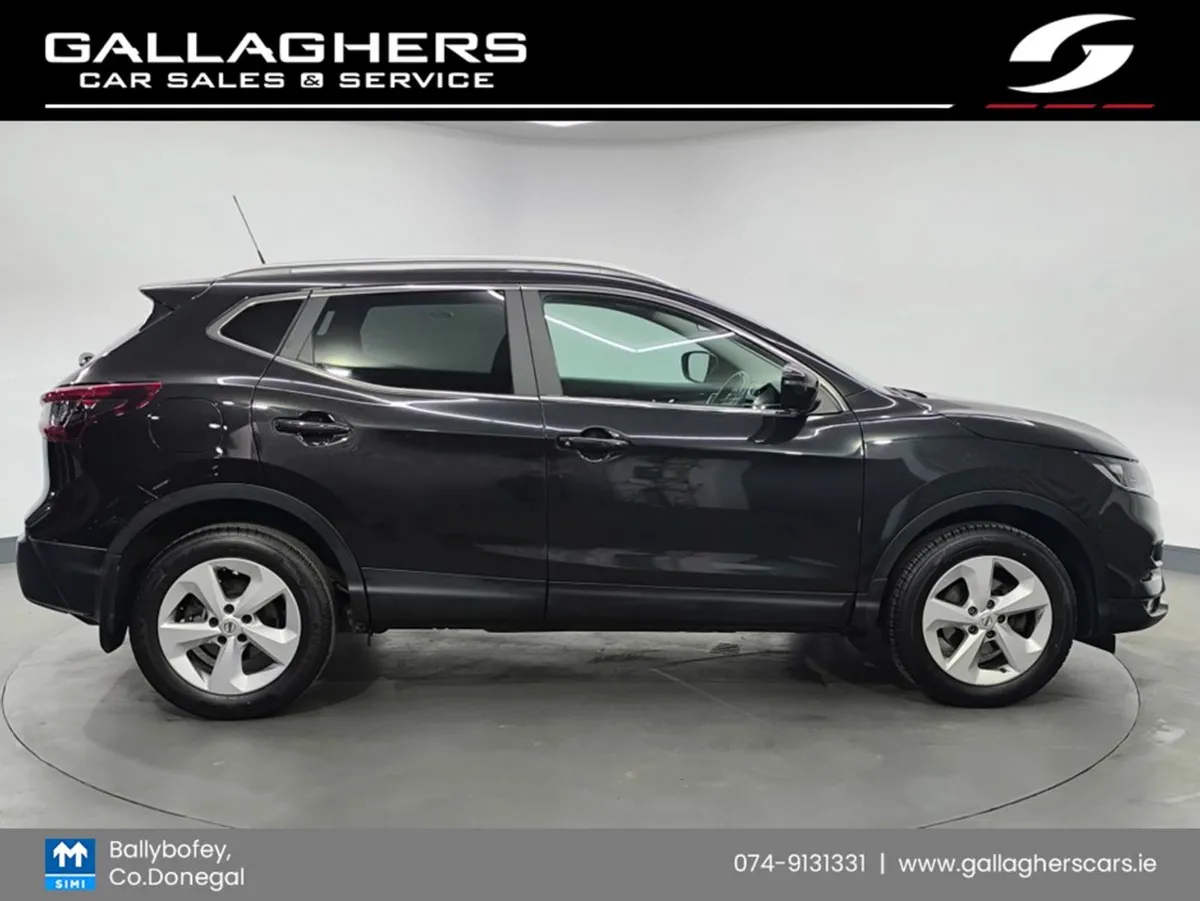 Nissan QASHQAI (211) 1.5 DSL SE DCT PAN Roof - Image 3