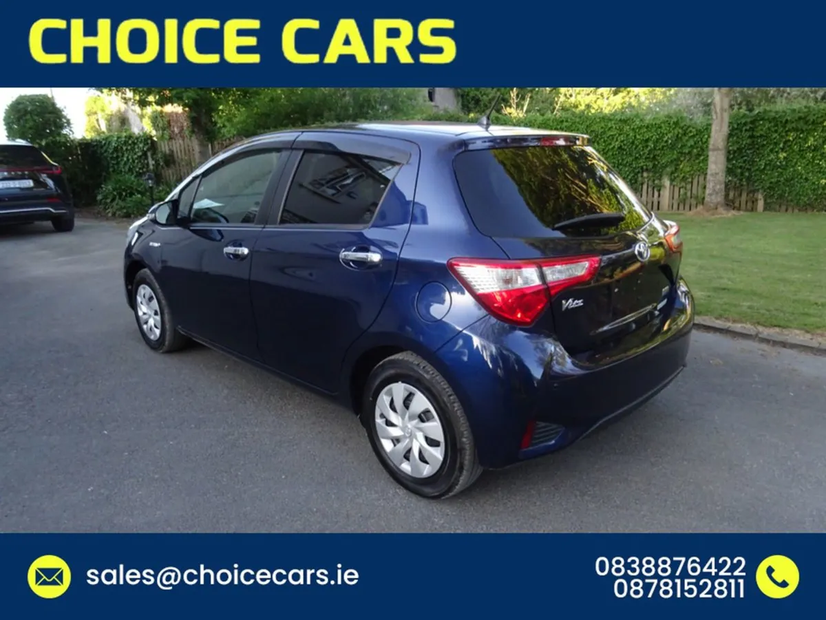 Toyota Yaris 1.5 Auto Hybrid Vitz - Image 4