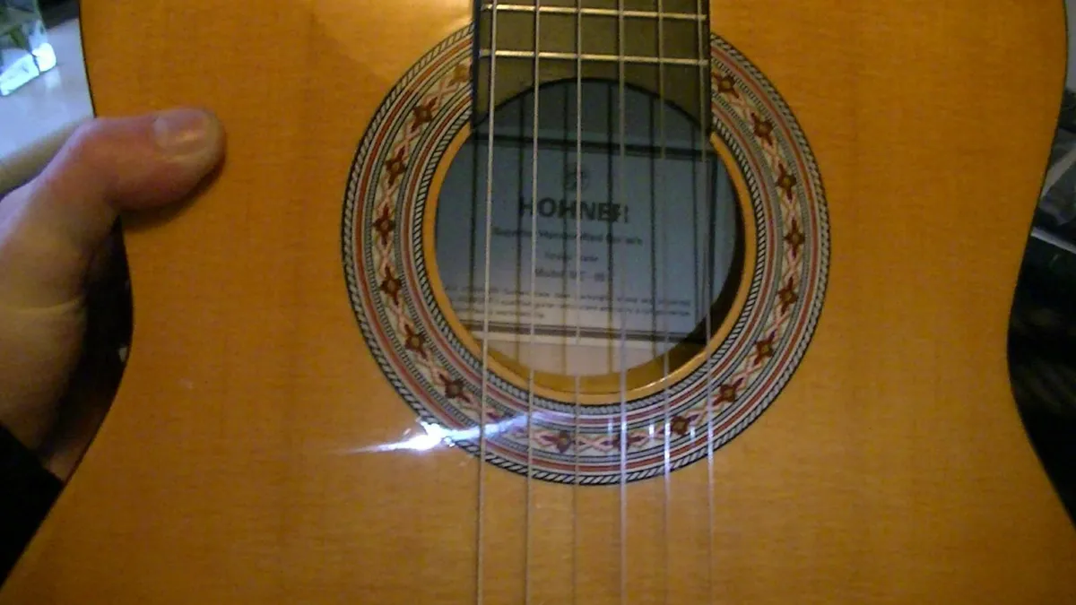 HOHNER Classical Guitar - Image 2