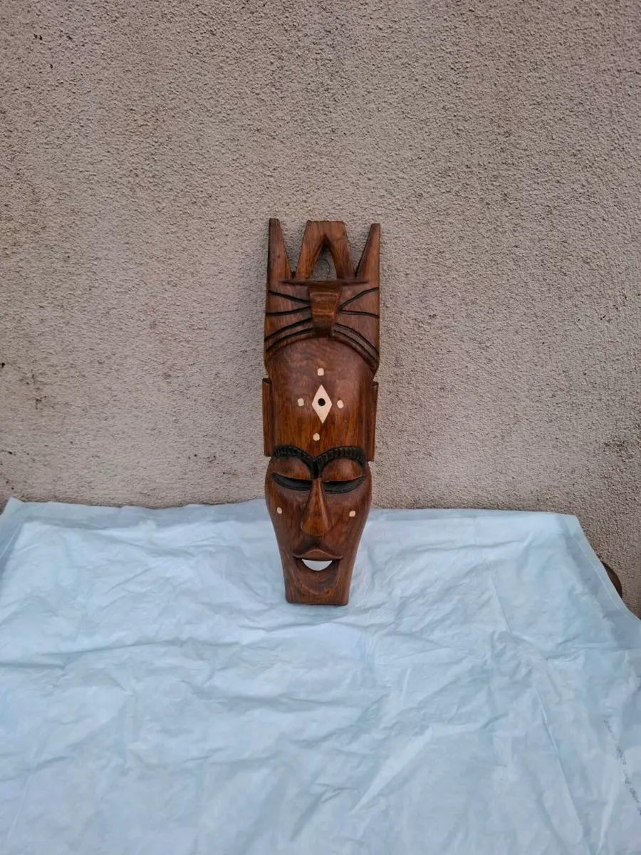 Wall african decoration postage possible