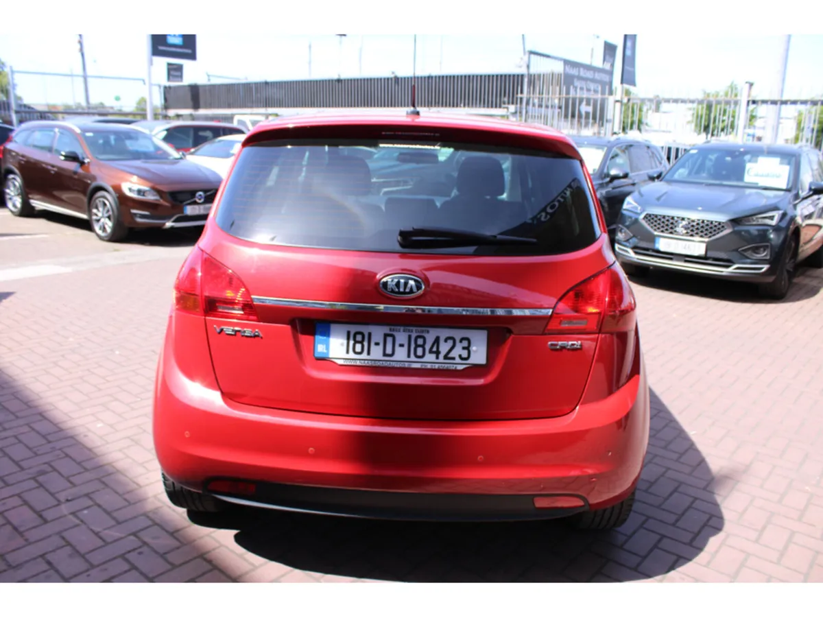 Kia Venga 1.4CRDI ELITE 5DR HATCHBACK // ONLY 3600 - Image 2
