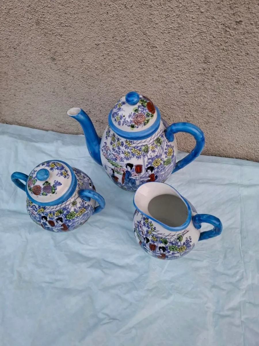 Asian blue tea set - Image 2