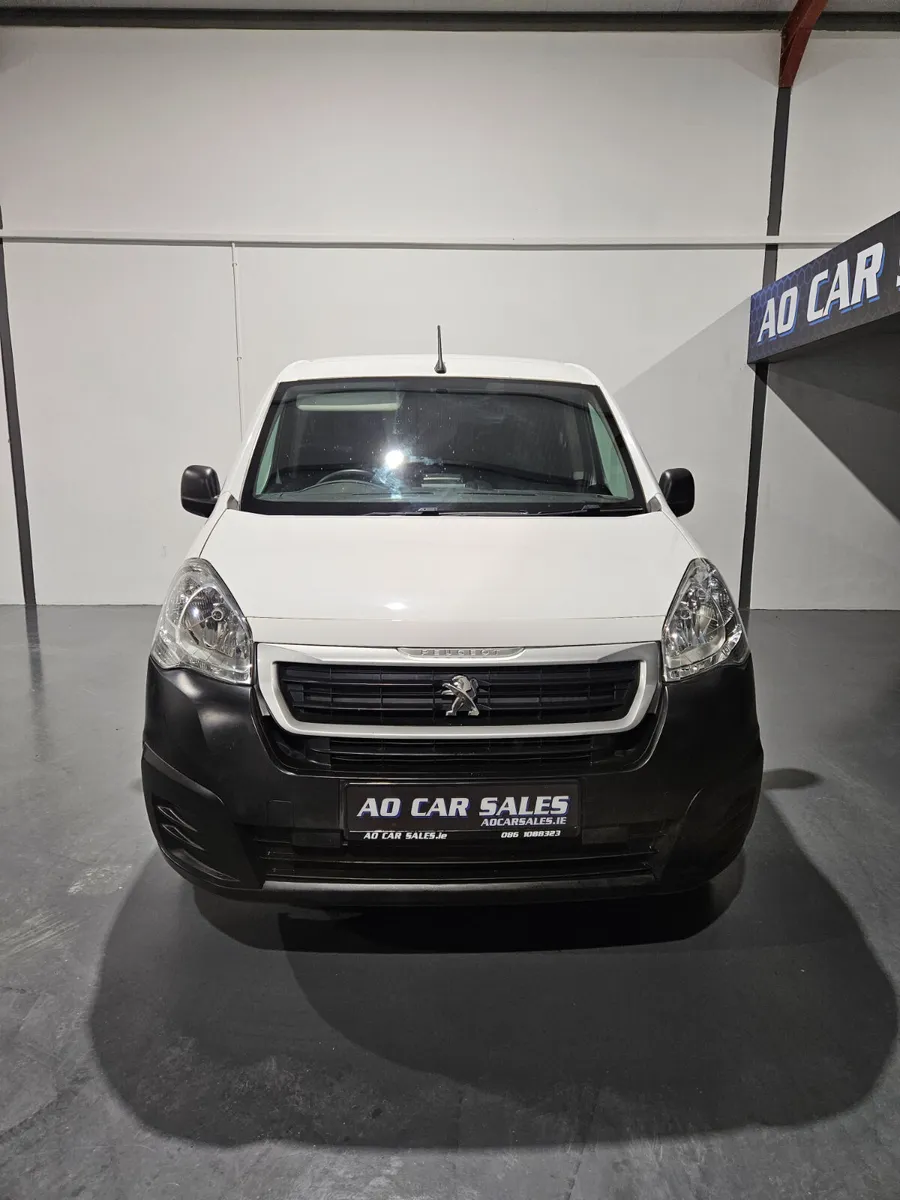 PEUGEOT PARTNER 1.6 HDI 100 BHP PROFESSIONAL - Image 3