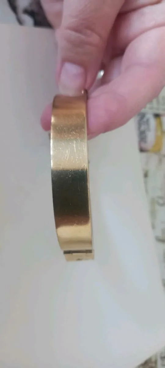 Gold bangle - Image 3