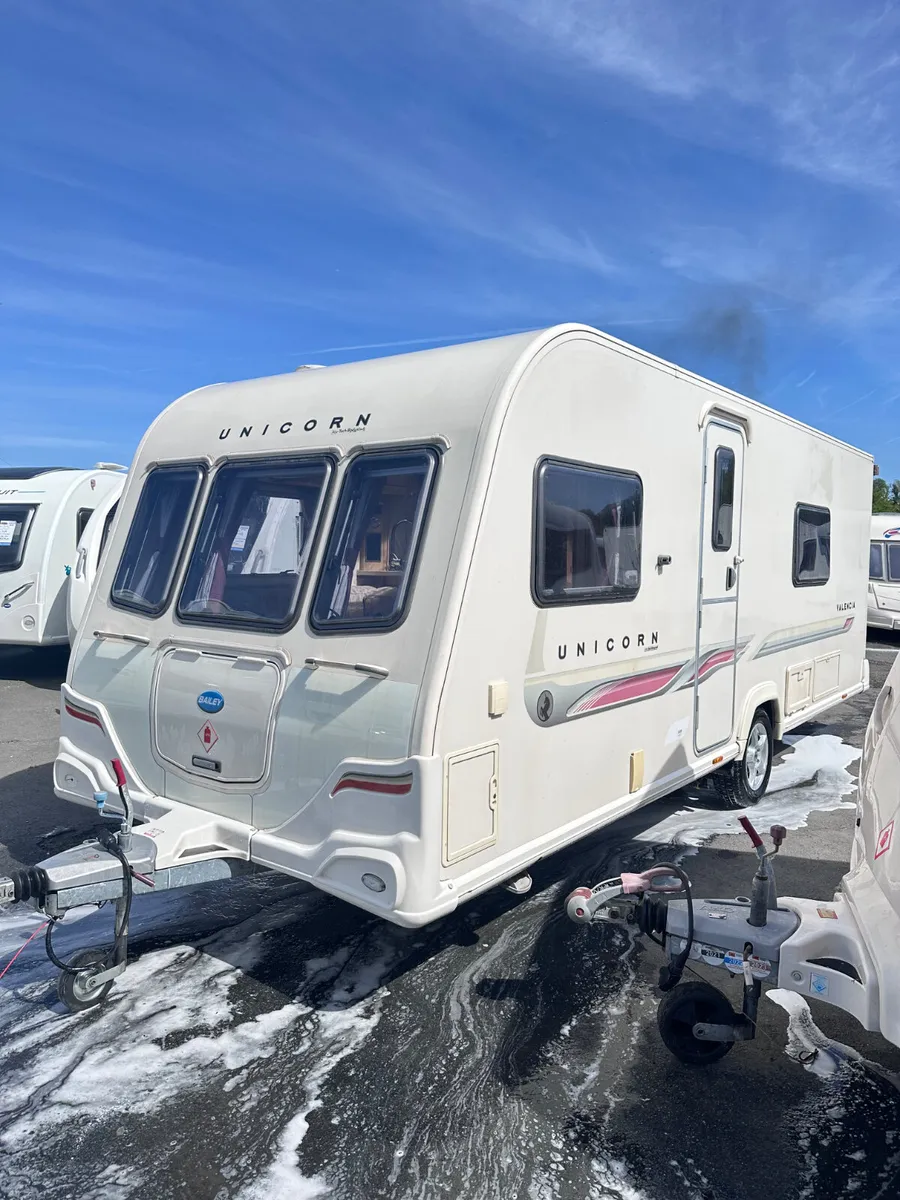 ✨STUNNING BAILEY UNICORN VALENCIA 4 BERTH✨ - Image 1