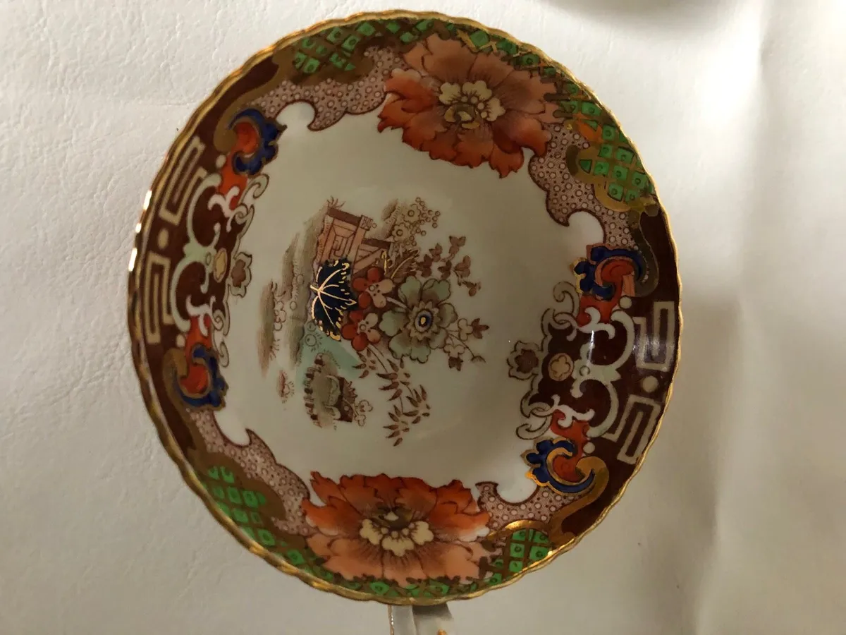 Cup and sideplates - Image 2