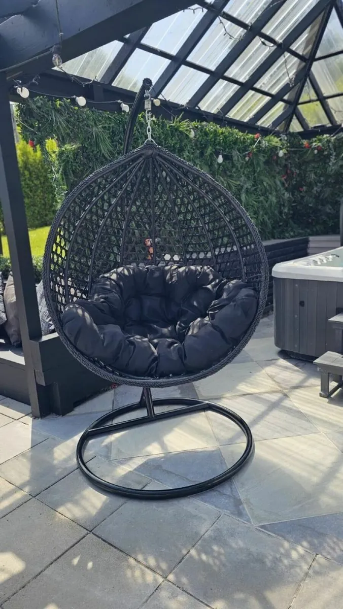 Swing Egg chair Brand new Rattan - Image 1