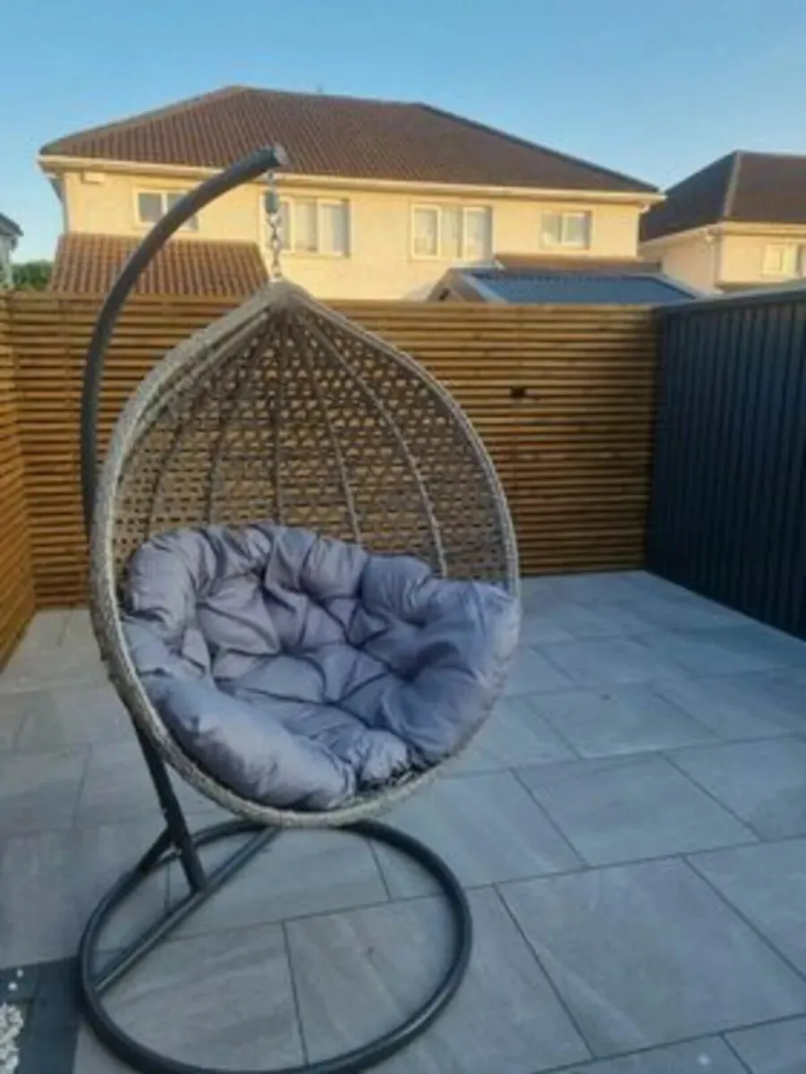 Swing egg chair garden Brand new - Image 1