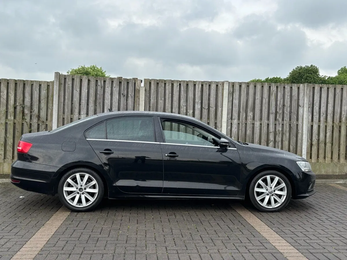 Volkswagen Jetta 2015 1.6 TDI AUTO DSG NCT 4/27 - Image 4