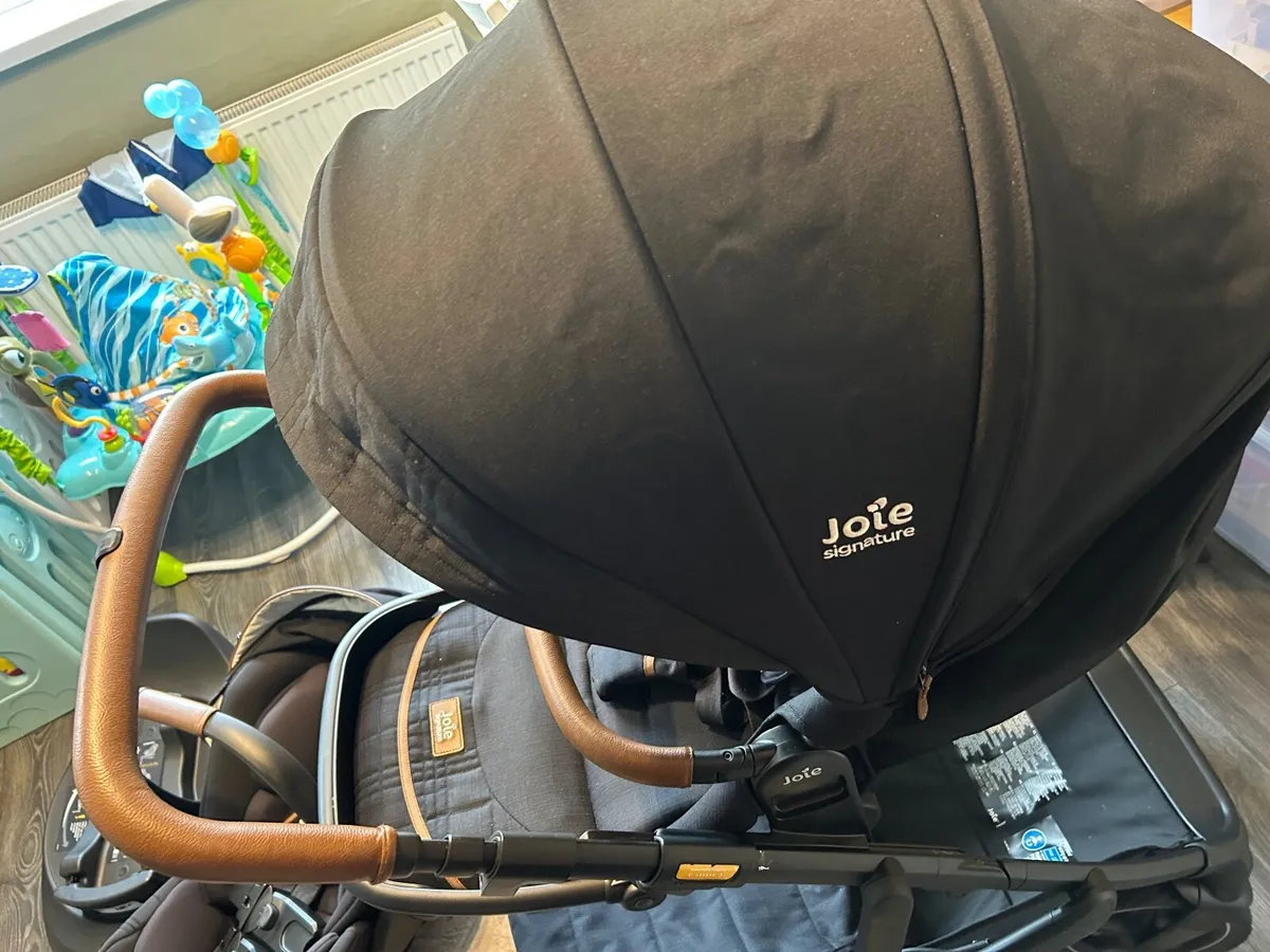 Joie Signature Vinca Travel System - Image 2