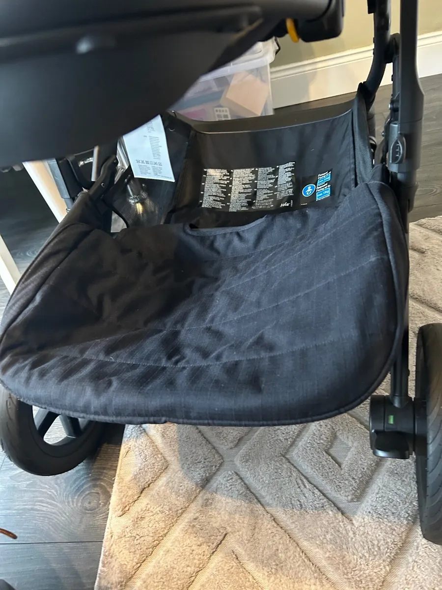 Joie Signature Vinca Travel System - Image 3