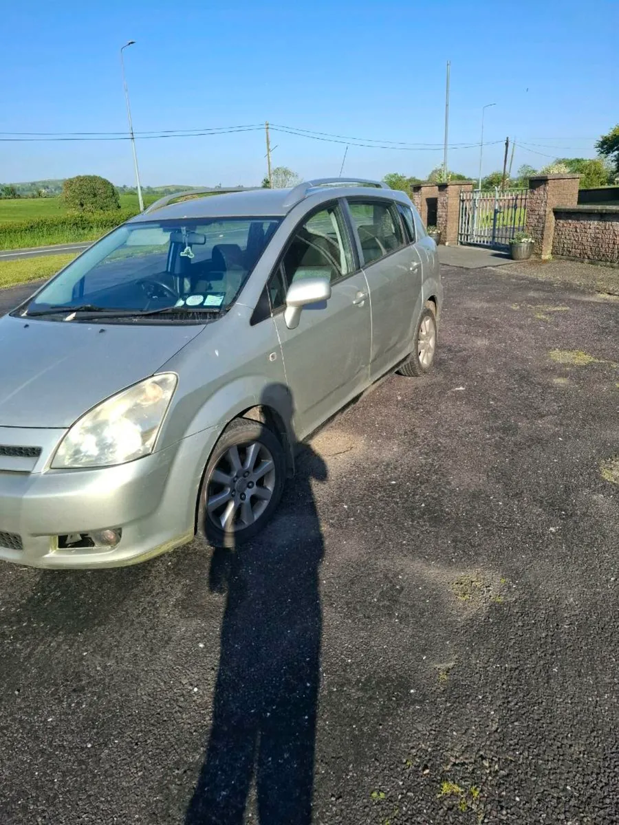 Toyota verso - Image 4