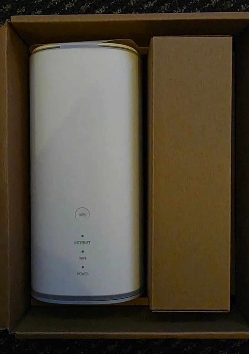 Modem Wi-Fi Model MC888 Ultra sim free - Image 1
