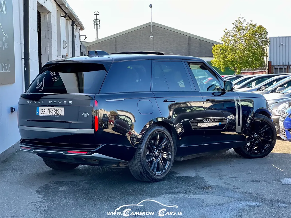 RANGE ROVER HSE LUXURY SUV KINGPIN - Image 4