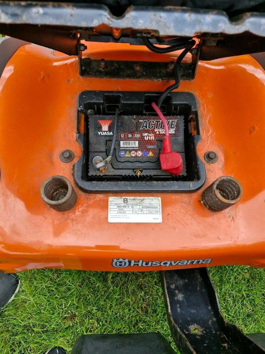 Husqavarna Ride on mower - Image 4