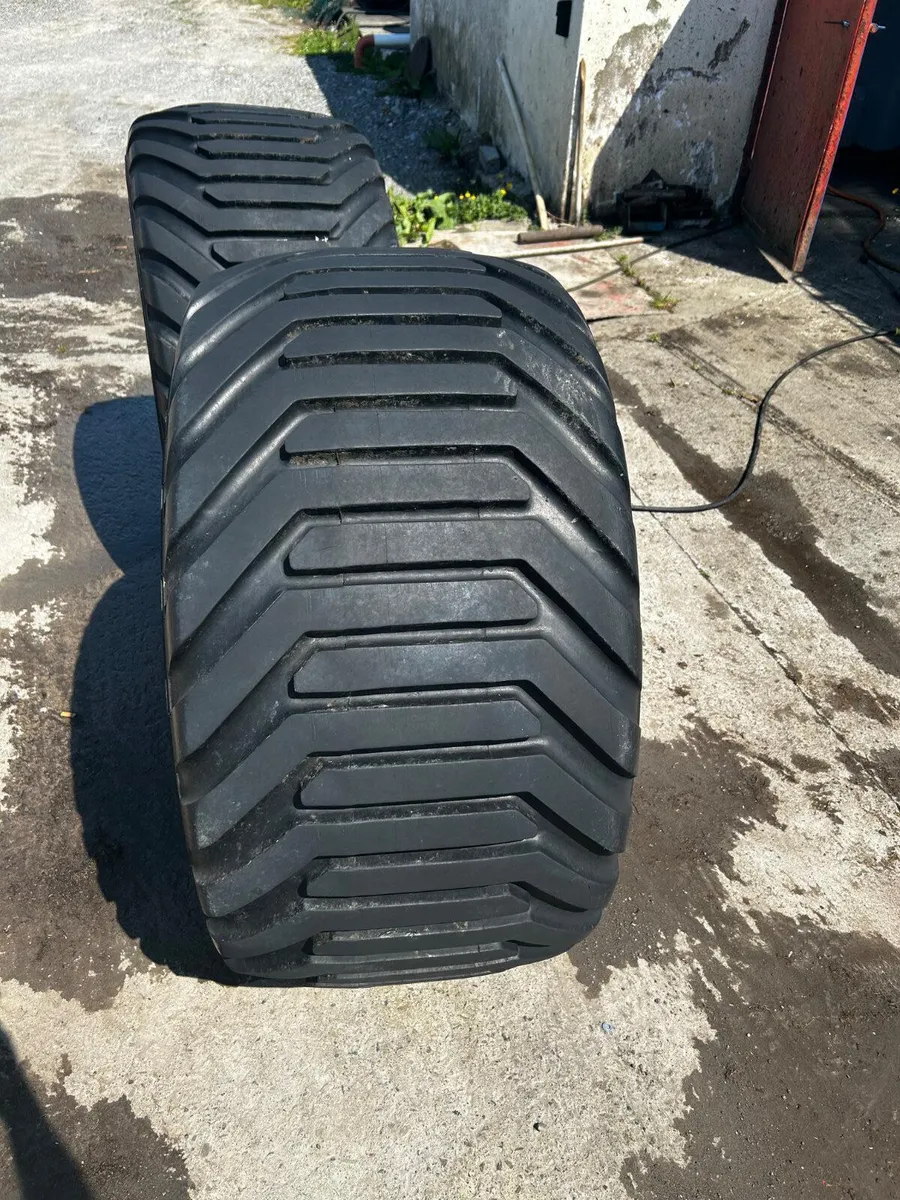 Lely baler big wheels - Image 1