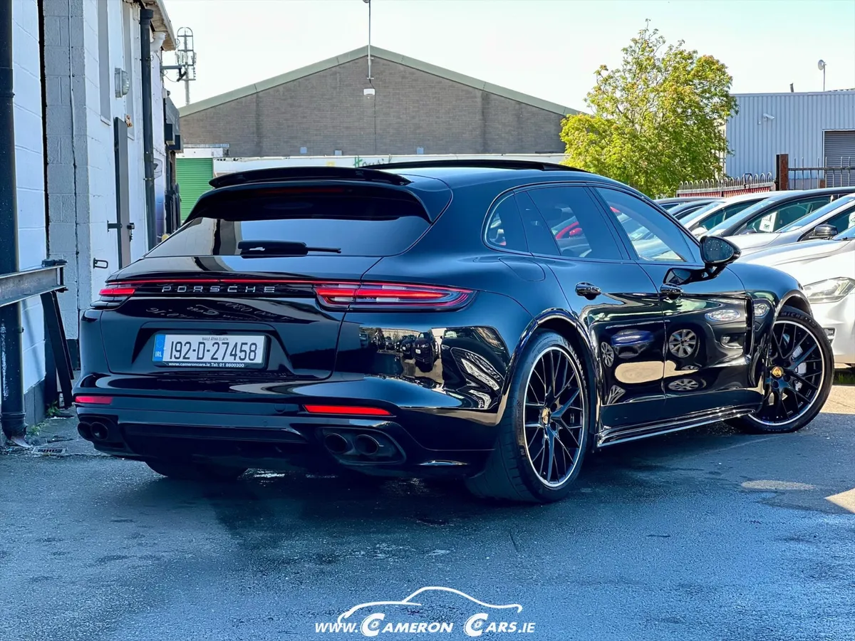 PORSCHE PANAMERA SPORT TURISMO ARMANI BLACK - Image 2