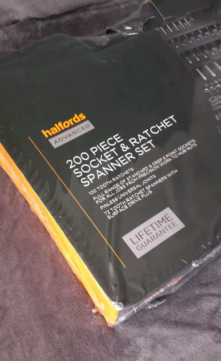 200pce halfords socket set brand new in box not us - Image 2