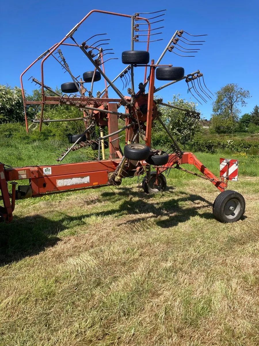 Fella TS 670 rake - Image 1