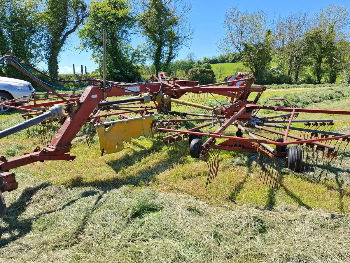 Silage rake - Image 1
