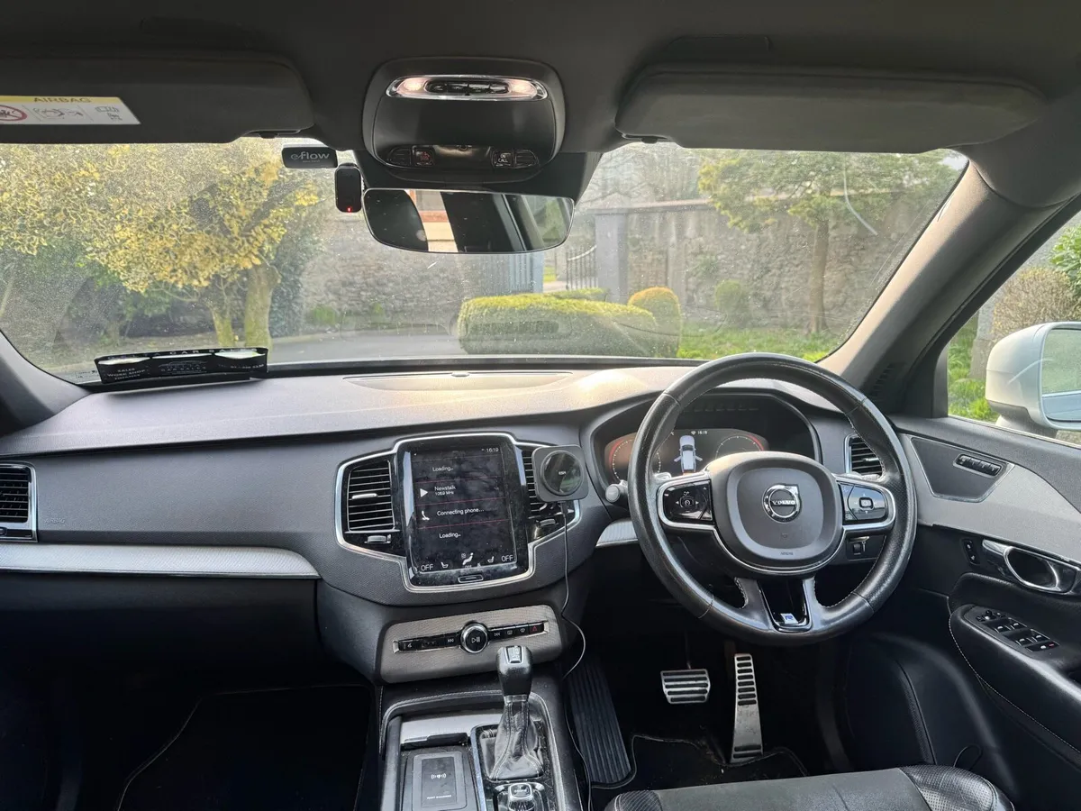 Volvo XC90 R-Design - Image 3
