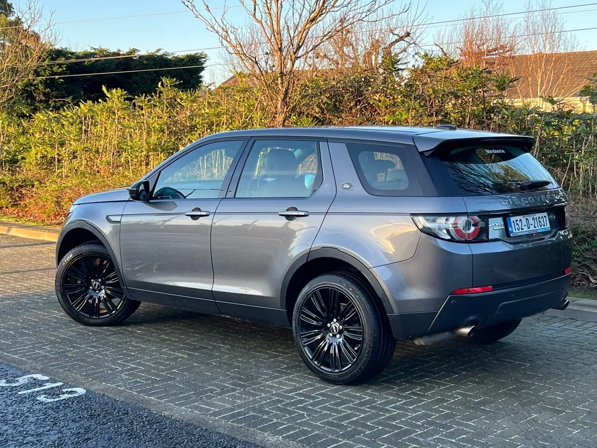 152 RANGE ROVER DISCOVERY SPORT 7 SEATER AUTOMATIC - Image 4