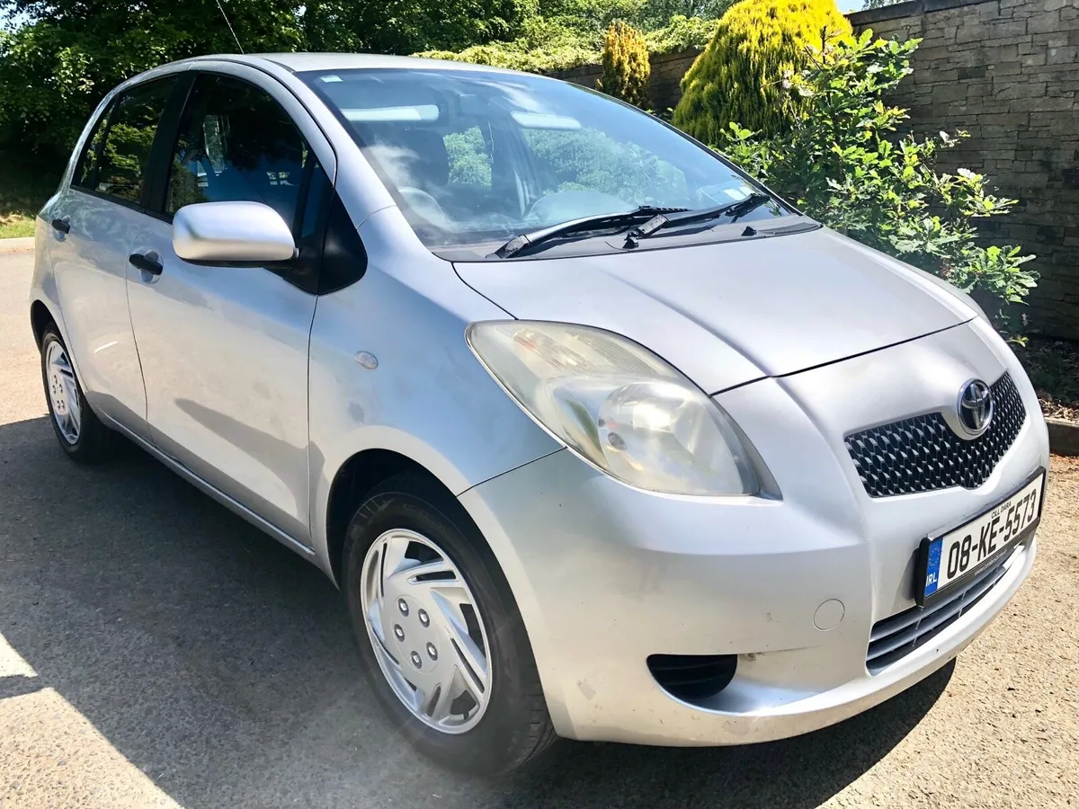 O8 Toyota Yaris 1.0 Nct & Tax €2650 - Image 1