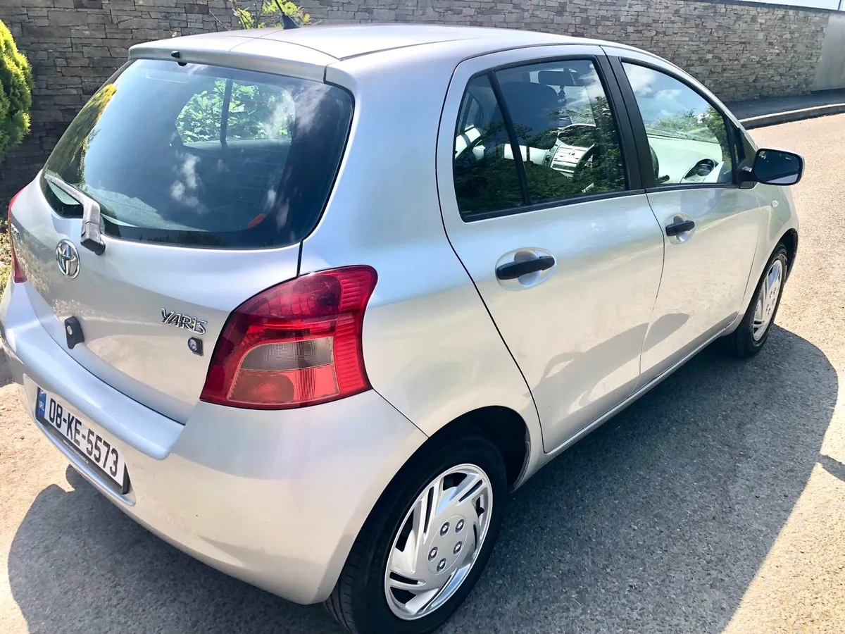 O8 Toyota Yaris 1.0 Nct & Tax €2650 - Image 2