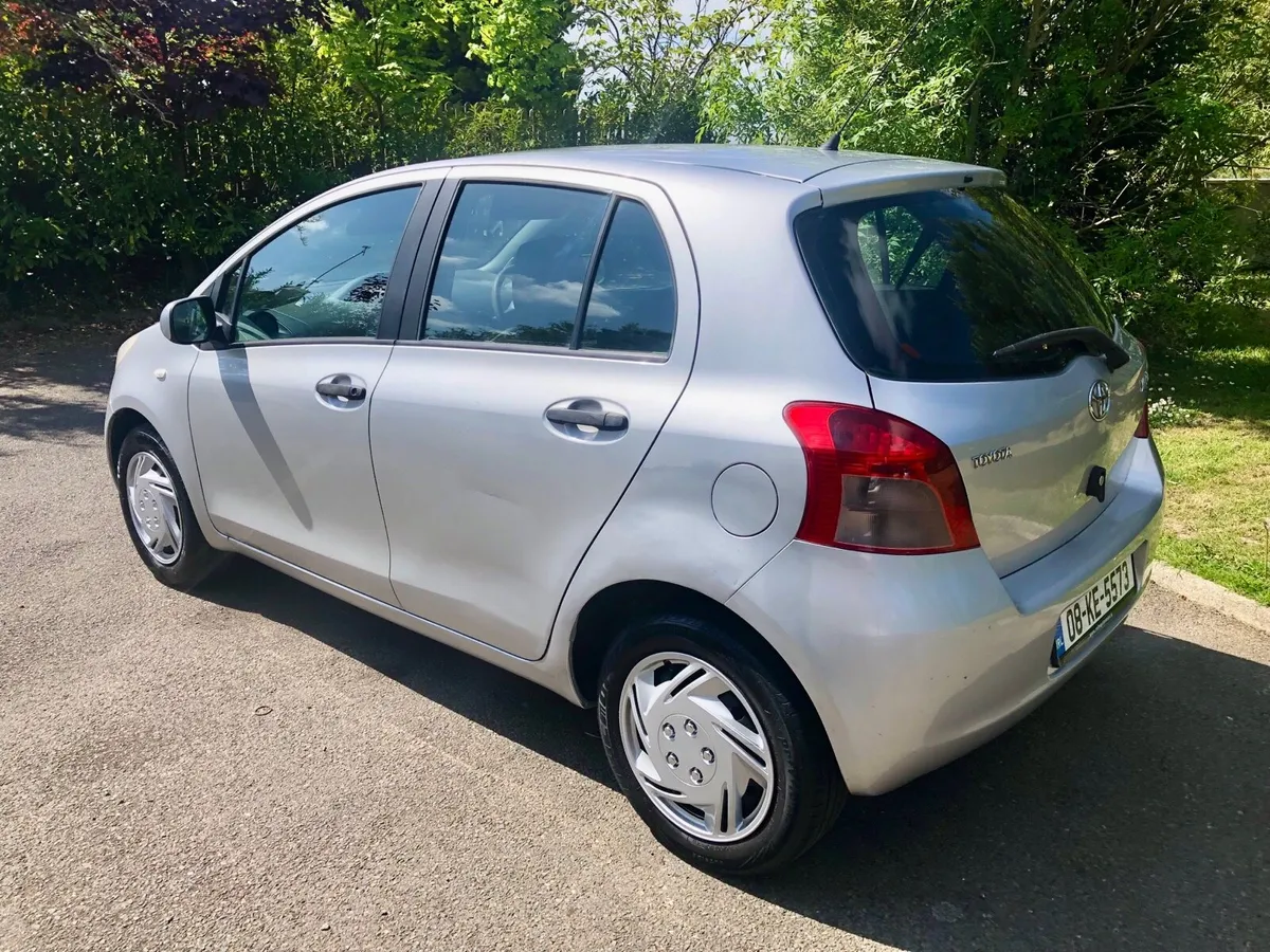 O8 Toyota Yaris 1.0 Nct & Tax €2650 - Image 4
