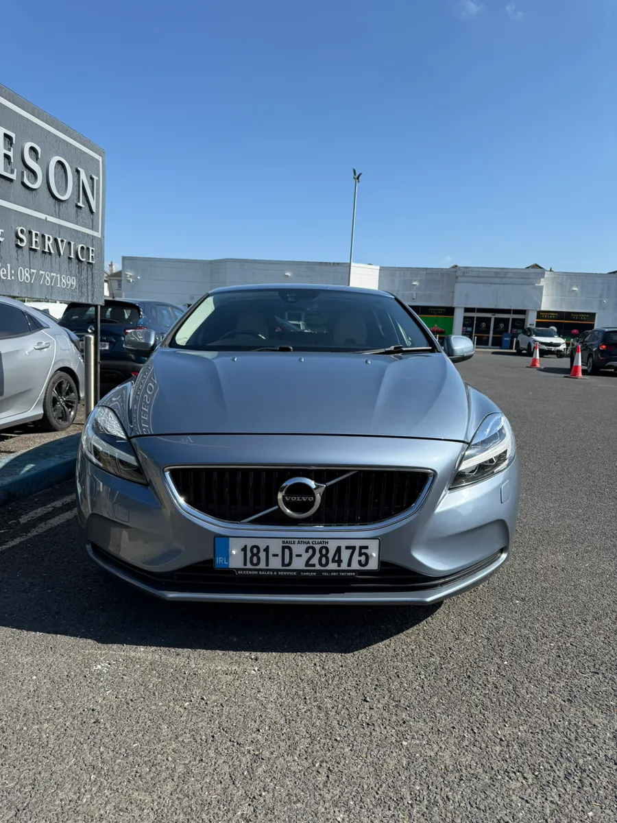 2018 Volvo V40 D2 Diesel - Low Mileage - Image 3