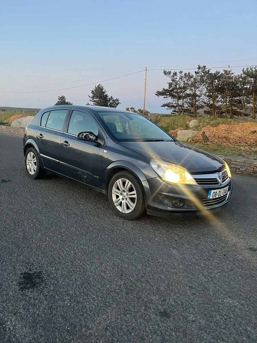 Car - Image 4