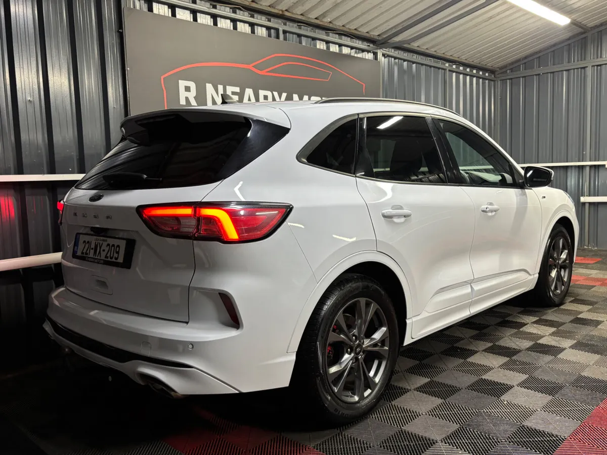 2022 Ford Kuga  1.5  120PS ST-Line Manual - Image 3