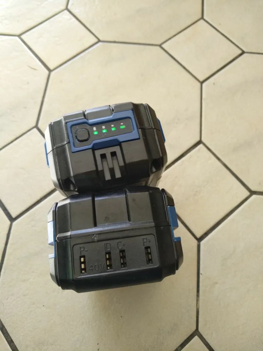 Hyundai battery 40v 2.5Ah - Image 3