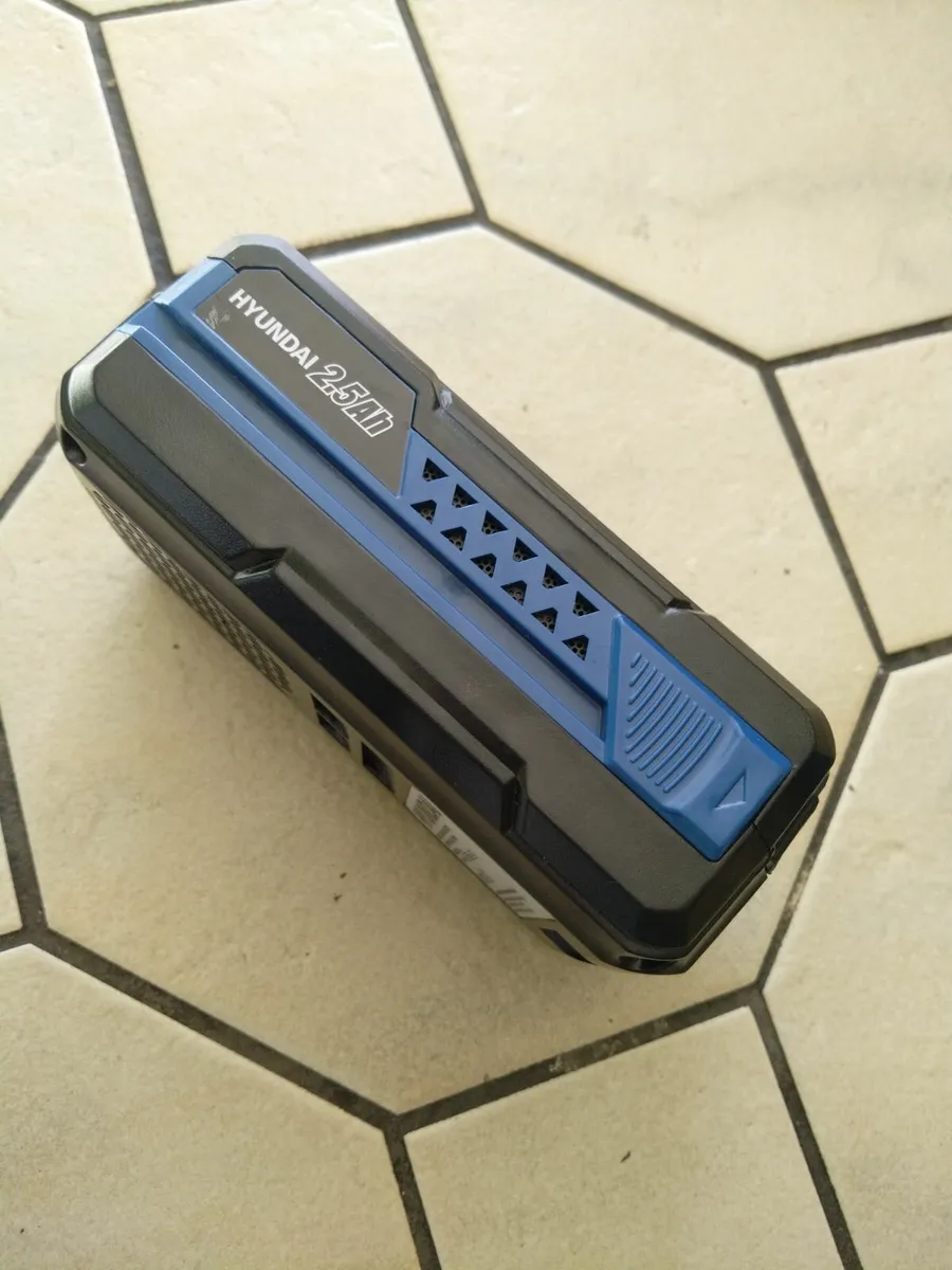 Hyundai battery 40v 2.5Ah - Image 4