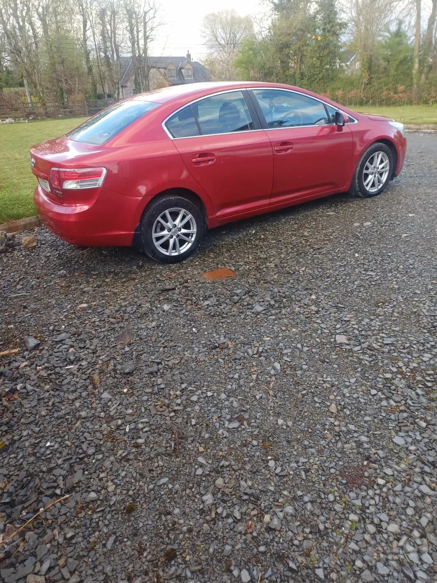 Toyota Avensis 2010 - Image 4