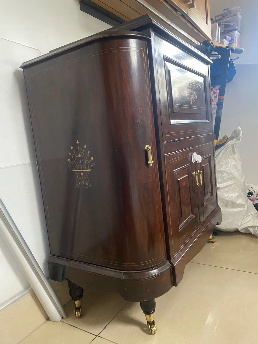 Vintage / Antique Drinks Cabinet - Image 2