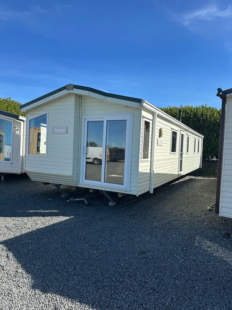 Willerby Legacy 40 x 12 / 3 Bedroom - Image 1