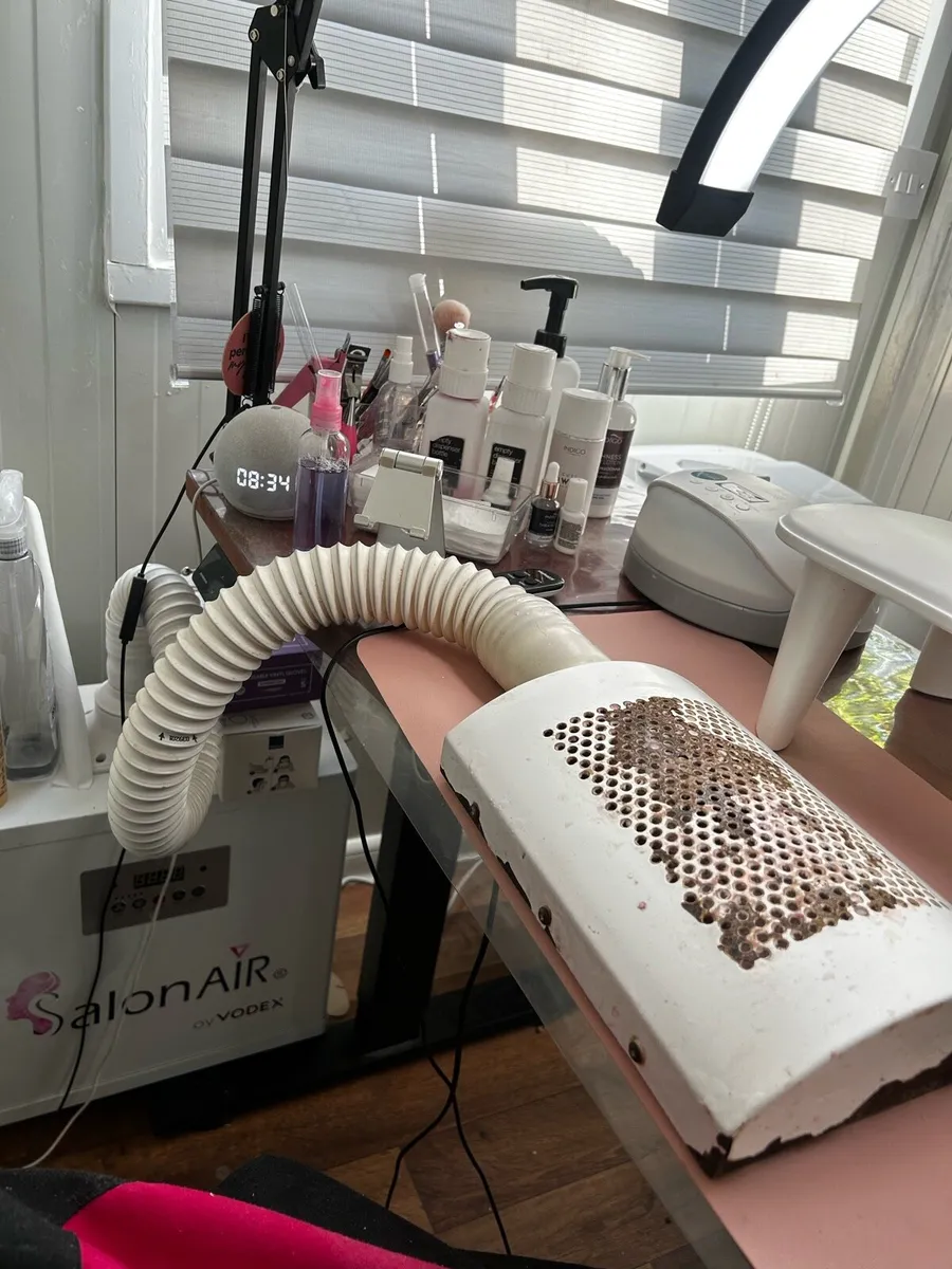 Nail dust collector - Image 2
