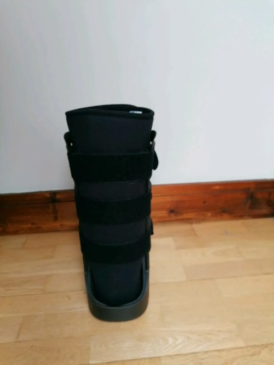 Medical Support Walking Boot - Image 3