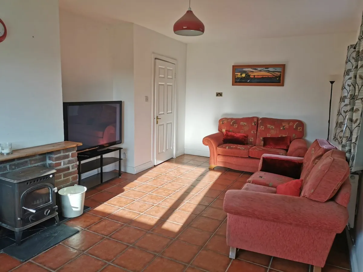 Charming Holiday home in Ballygarrett - Image 4