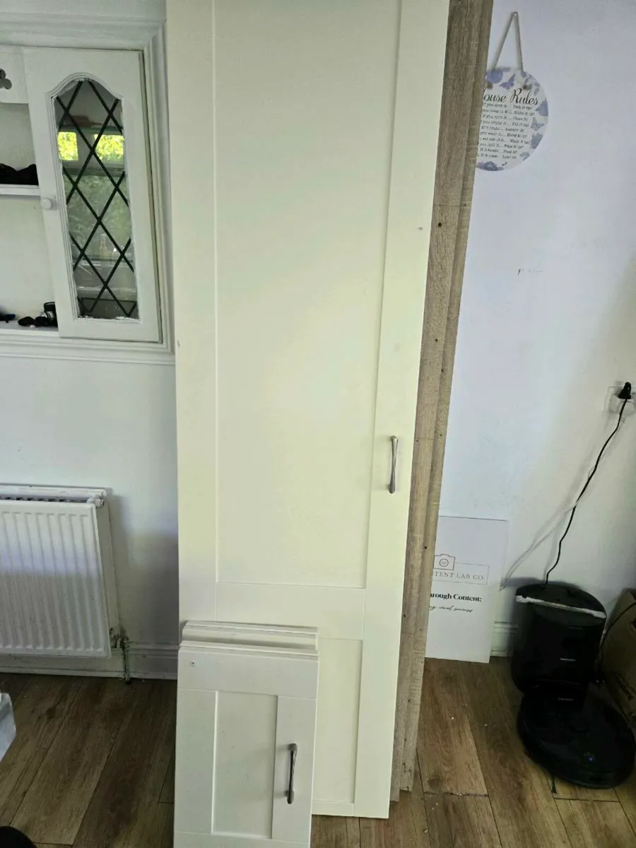Wardrobe - Image 2