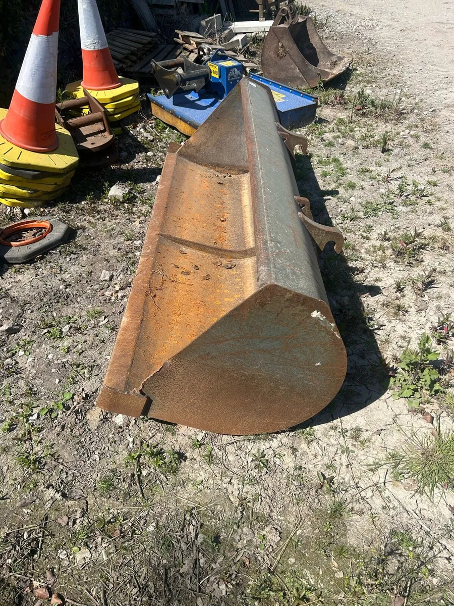 7ft Mx bucket - Image 2