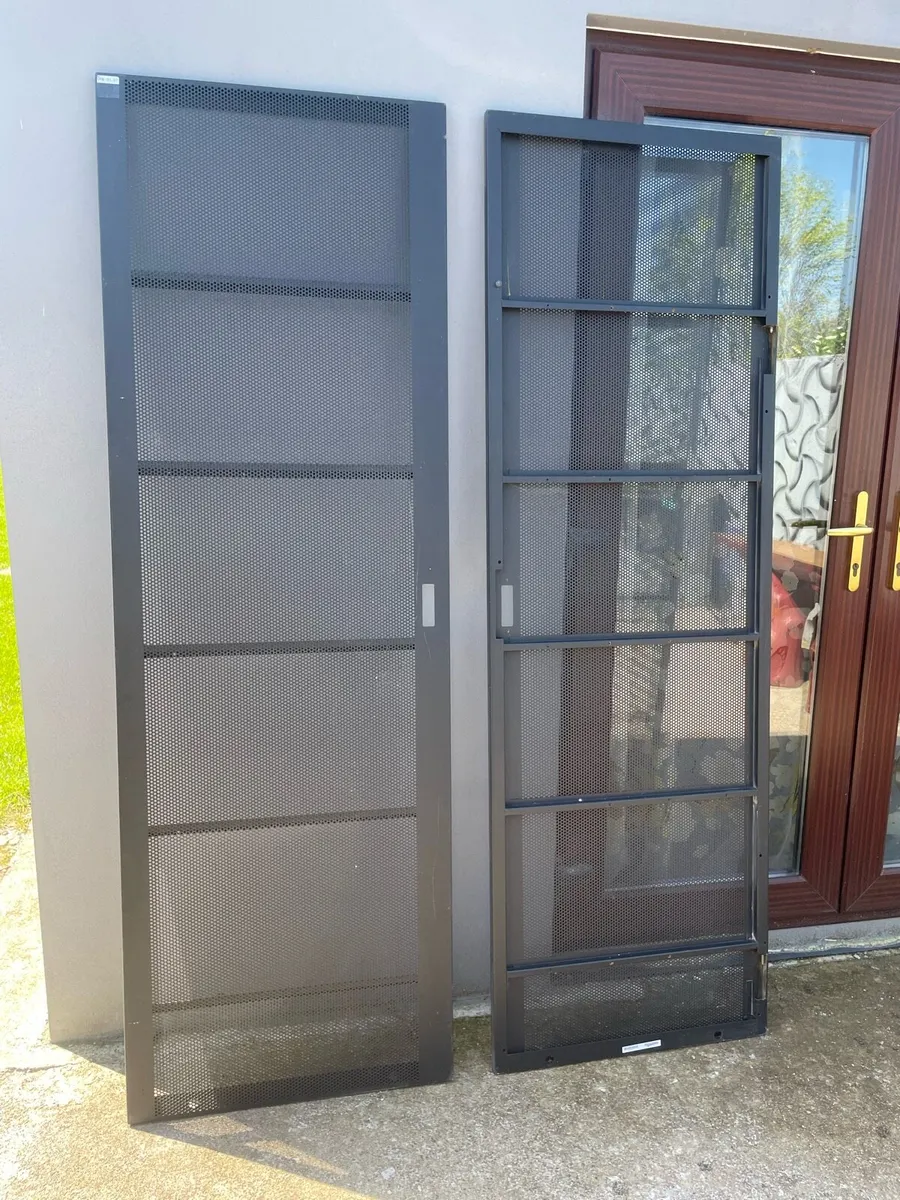 2 Steel door - Image 2