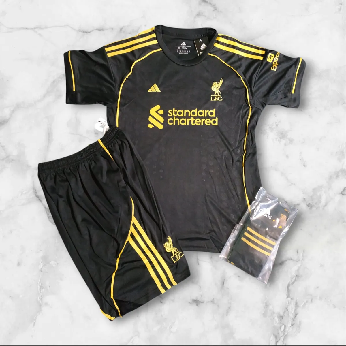 LIVERPOOL (BLACK/GOLD) KIDS FULL KIT ,10/11 ,12/13 - Image 1