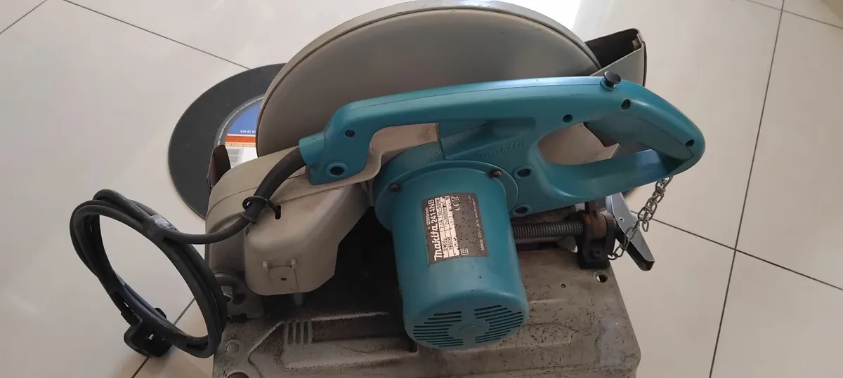 Makita 2414NB Steel Chop Saw 240v - Image 3