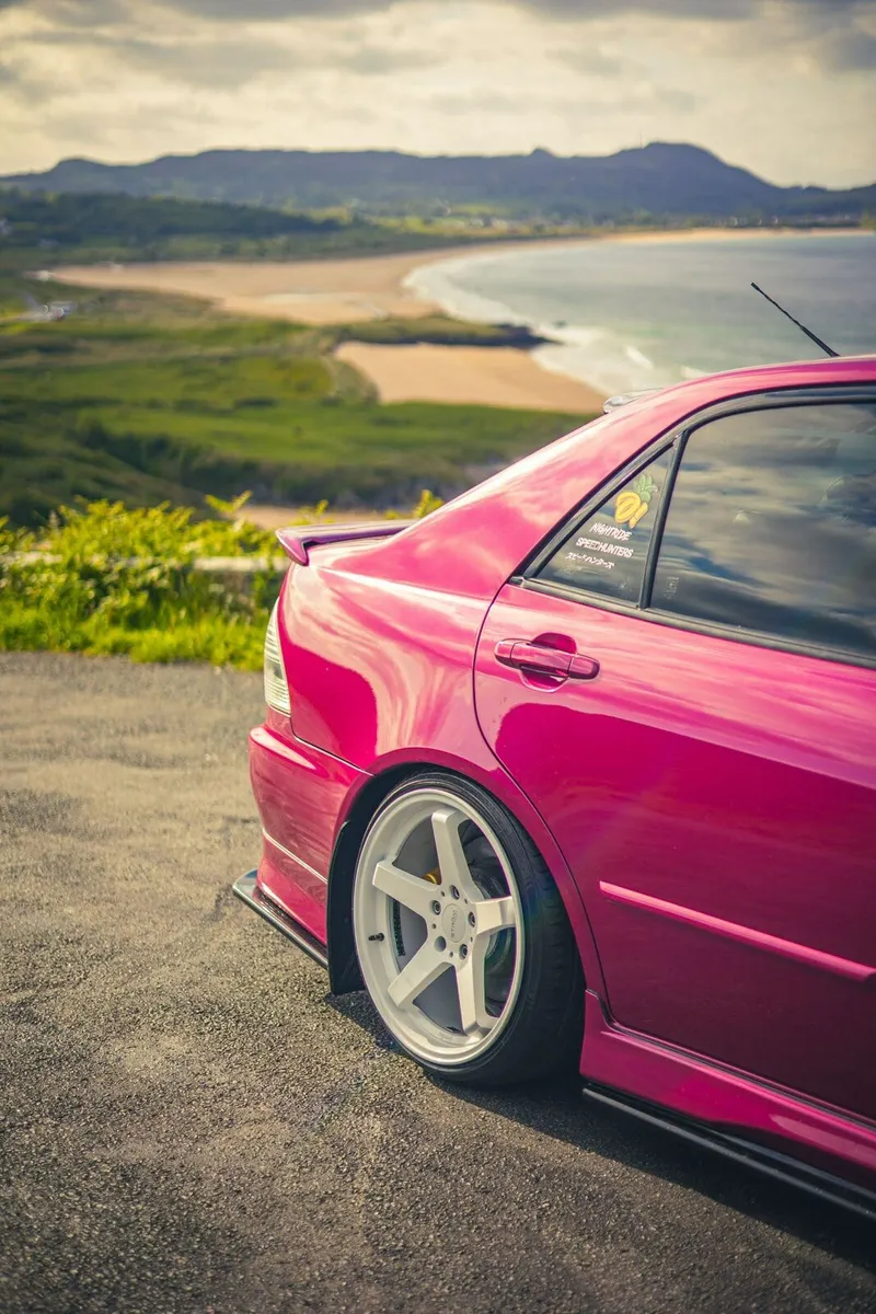 Lexus IS200 - Image 3